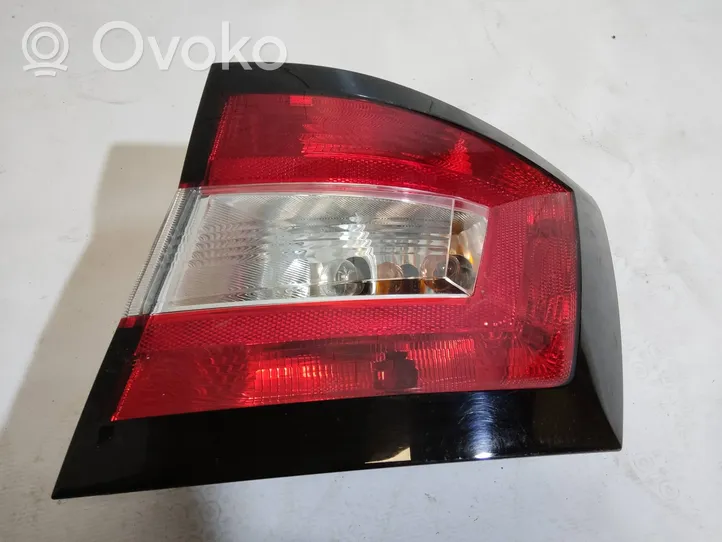 Skoda Fabia Mk3 (NJ) Lampa tylna 6V9945096