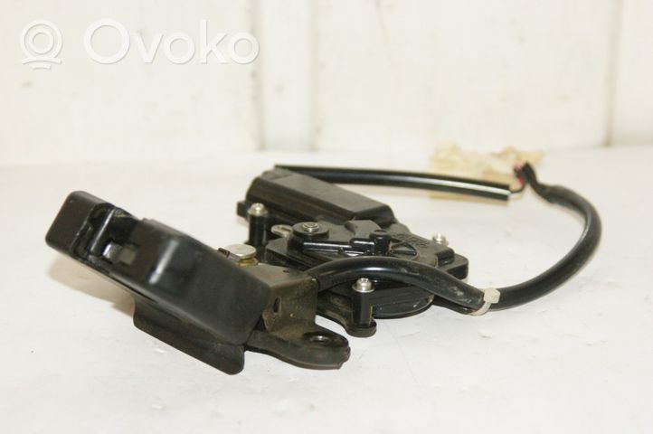 Toyota Avensis T250 Tailgate/trunk/boot lock/catch/latch 6935005041