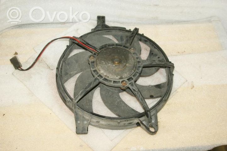 Mercedes-Benz Vito Viano W638 Ventilateur de refroidissement de radiateur électrique A6385000593