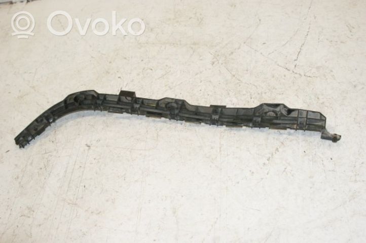 Suzuki SX4 Support de pare-chocs arrière 7182275K00