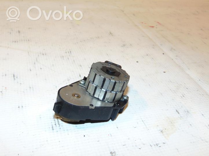 BMW 5 E39 A/C air flow flap actuator/motor 64118372147