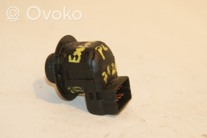 Ford Escort Wing mirror switch 4495427
