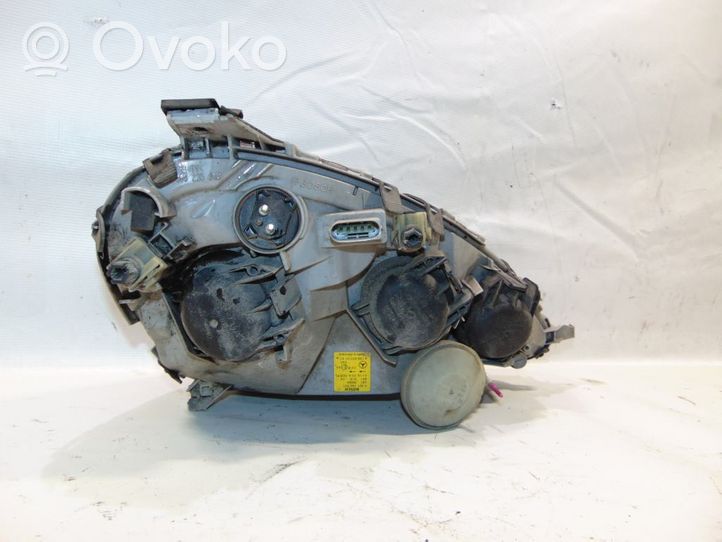 Mercedes-Benz A W168 Lampa przednia A1688200961