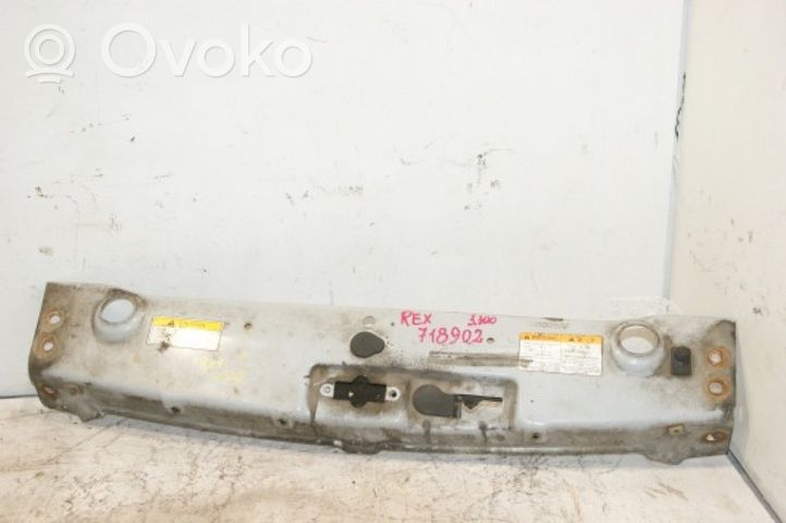 SsangYong Rexton Support de radiateur sur cadre face avant 5713008103