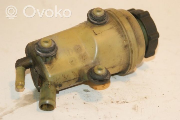 Ford Focus Serbatoio/vaschetta del liquido del servosterzo YS4Z3A697AC