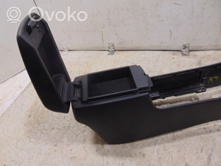 Mazda 3 I Console centrale B32H64428