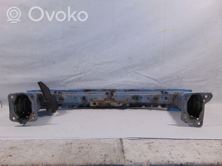 Ford Focus Priekšpusē bampera sija / balka 1540638