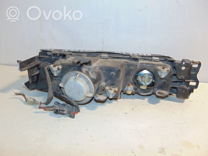 Mazda 626 Faro/fanale 8BGK51040A