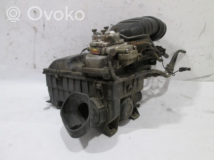 Volkswagen PASSAT B3 MONO injection 051133028J