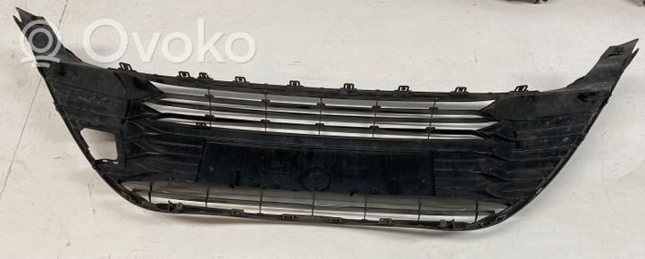 Toyota Yaris Grille calandre supérieure de pare-chocs avant 531020D130