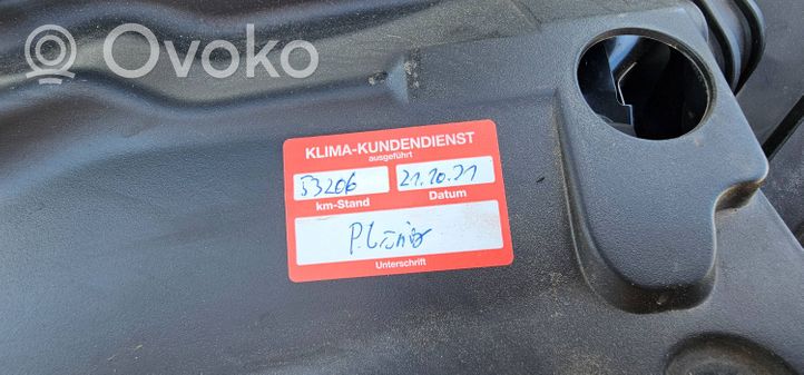 Opel Mokka Klapka wlewu paliwa 