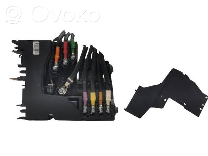 MercedesBenz E W212 Fuse box set, 21.83 € RRR