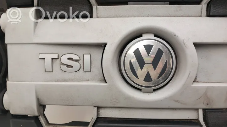 Volkswagen Touran I Copri motore (rivestimento) 03C103925J