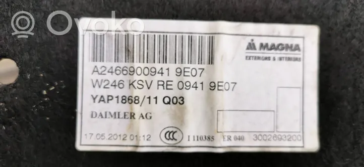 Mercedes-Benz B W246 W242 Kita bagažinės apdailos detalė A2466900941