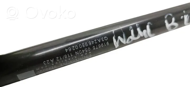 Mercedes-Benz B W246 W242 Staffa di rinforzo per ammortizzatore bagagliaio 