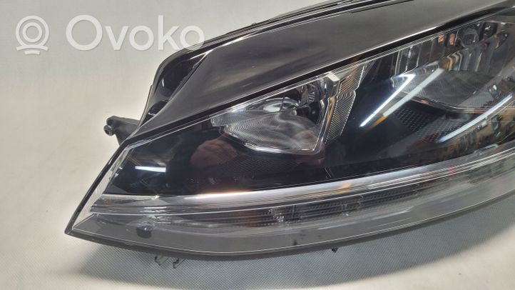 Volkswagen Golf VII Lampa przednia 5G1941005D