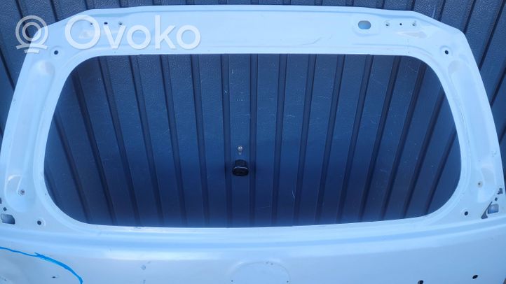 Toyota Land Cruiser J300 Tailgate/trunk/boot lid 