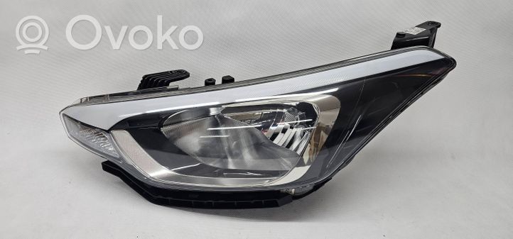 Hyundai i20 (GB IB) Lampa przednia 92101C8000