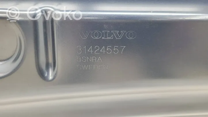 Volvo XC60 Konepelti 31424557