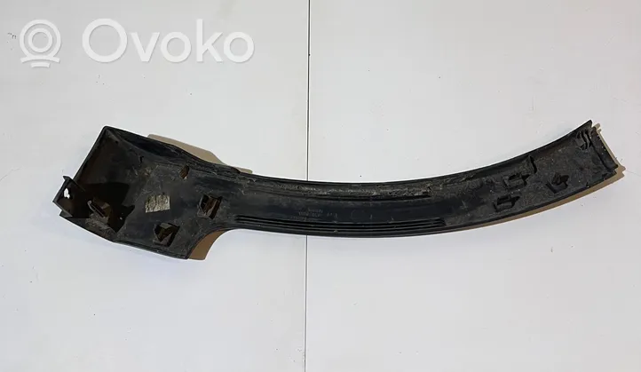 Ford Focus Rivestimento passaruota anteriore JX7B17B813AC