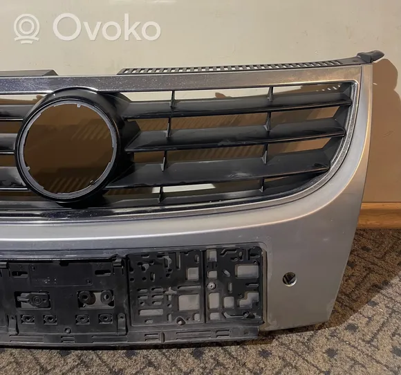 Volkswagen Touran I Atrapa chłodnicy / Grill 1T0853651