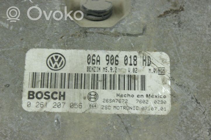 Volkswagen New Beetle Sterownik / Moduł ECU 06A906018HD