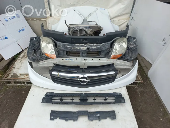 Opel Vivaro Front piece kit 