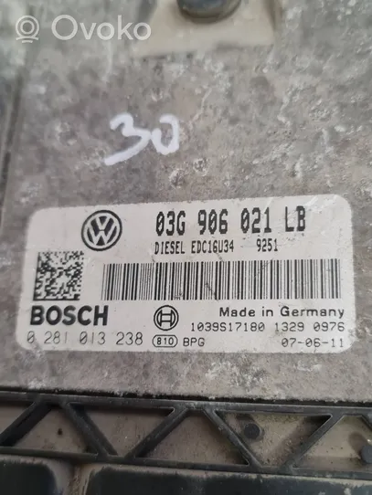 Skoda Octavia Mk2 (1Z) Sterownik / Moduł ECU 03G906021LB