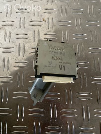 Toyota Avensis T270 Module d'éclairage LCM 8994020010