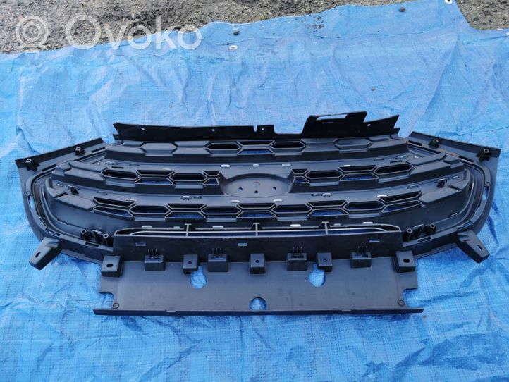 Ford Ecosport Grotelės priekinės GN1517B968EW