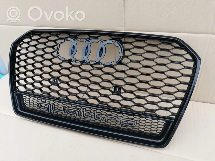 Audi A6 C7 Etupuskurin ylempi jäähdytinsäleikkö 4G0853653N