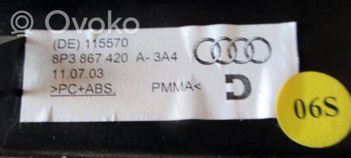 Audi A3 S3 8P Obudowa klamki wewnętrznej drzwi przednich 8P3867420A