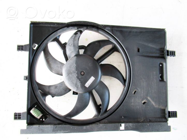 Opel Corsa D Ventilatore di raffreddamento elettrico del radiatore 55701002