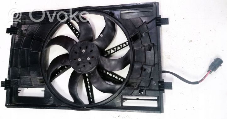 Skoda Octavia Mk3 (5E) Elektryczny wentylator chłodnicy 5Q0121203CN