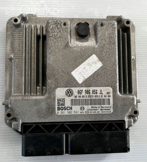 Volkswagen Golf Plus Sterownik / Moduł ECU 06F906056EK