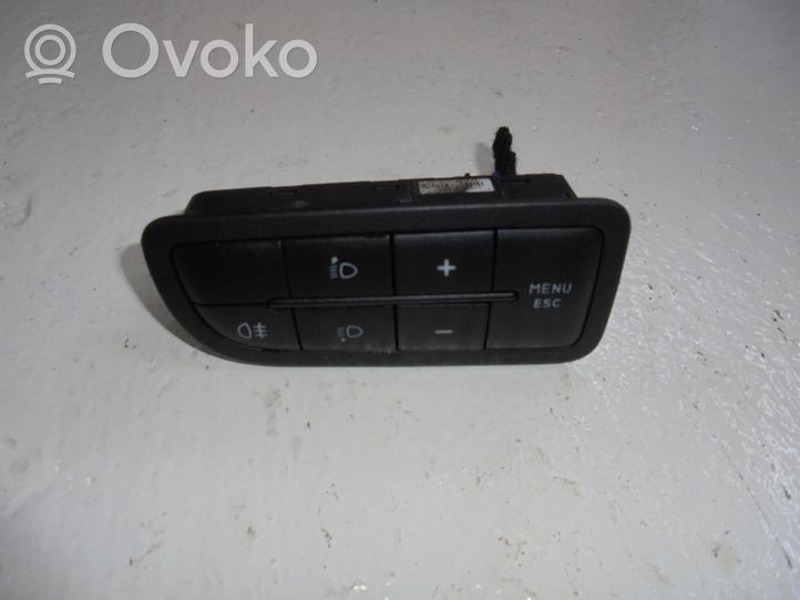 Fiat Grande Punto Przycisk / Pokrętło regulacji świateł 735367268