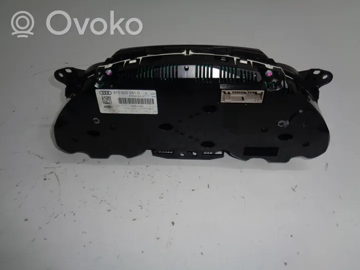 Audi A5 8T 8F Speedometer (instrument cluster) 8T0920931D