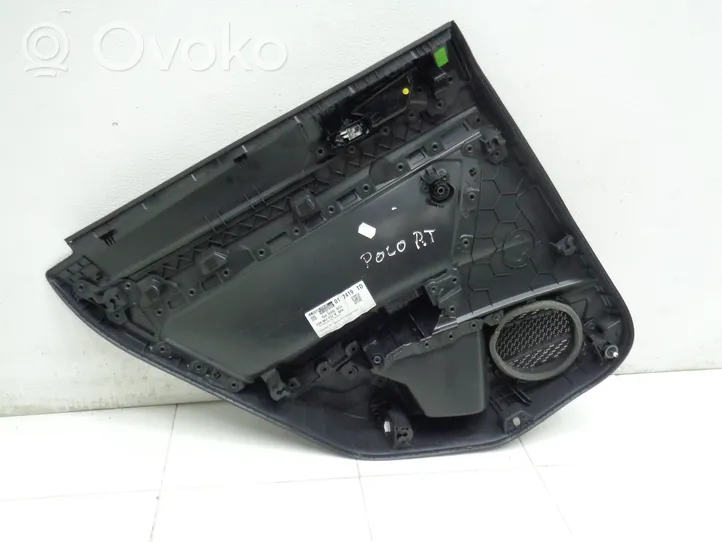 Volkswagen Polo VI AW Takaoven verhoilu 2G6867212N