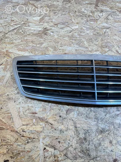 Mercedes-Benz S W220 Grille de calandre avant A2208800583