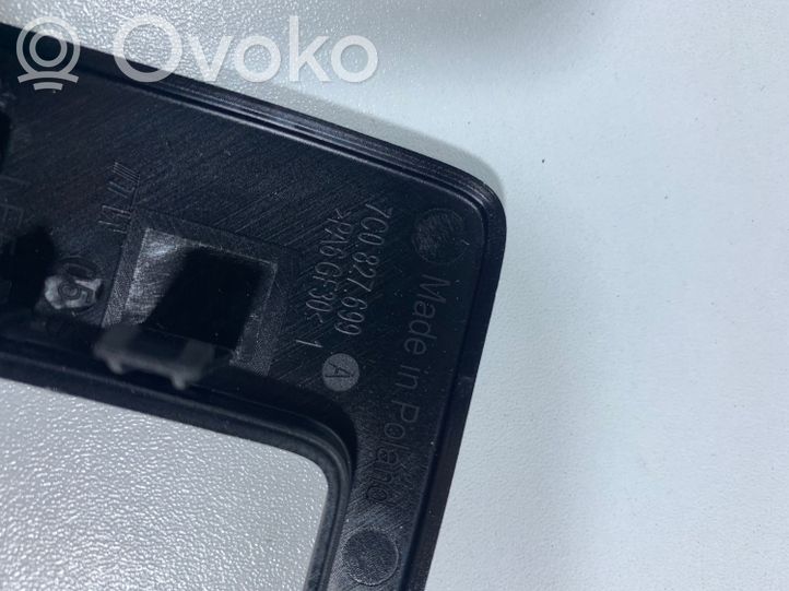 7C0827699 Volkswagen Crafter Rear door interior handle, 8.00 € | RRR 