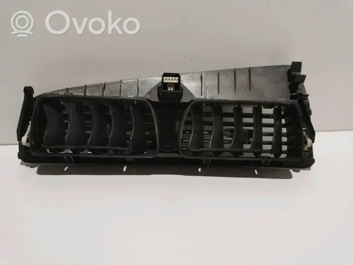 Volvo V70 Dash center air vent grill 3409374