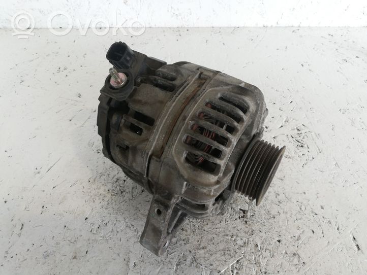 Toyota Corolla Verso AR10 Alternator 0124315024