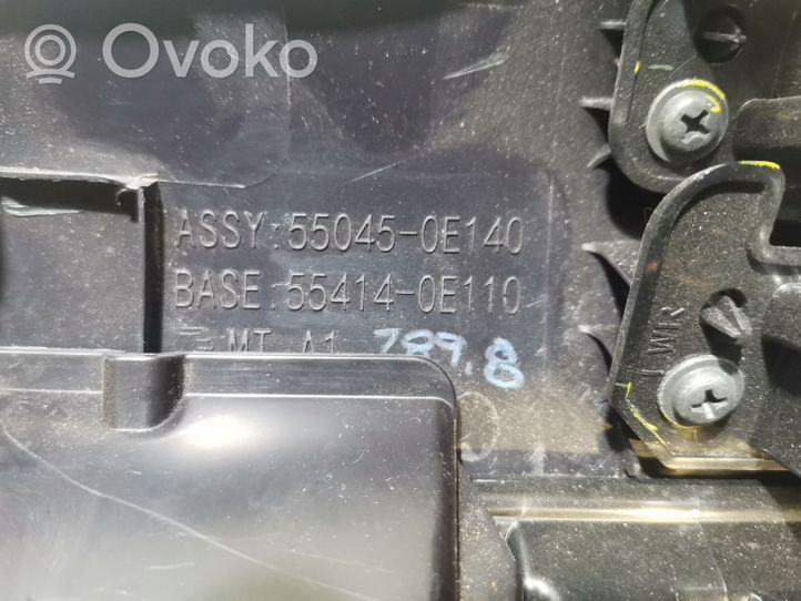 Lexus RX 330 - 350 - 400H Muut kojelaudan osat 550450E140