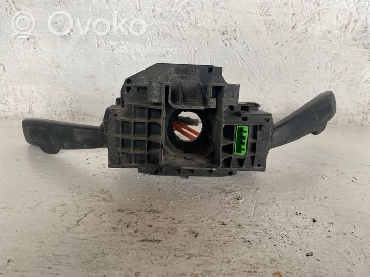 Volvo C30 Leva/interruttore dell’indicatore di direzione e tergicristallo P30772253