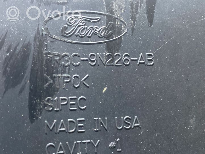 Ford Mustang VI Ilmastointi-/lämmityslaitteen säätimen kehys FR3C9N226AB