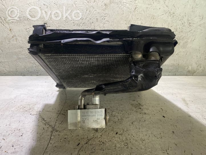 Volkswagen Golf VI Radiatore aria condizionata (A/C) (abitacolo) 1K0820679