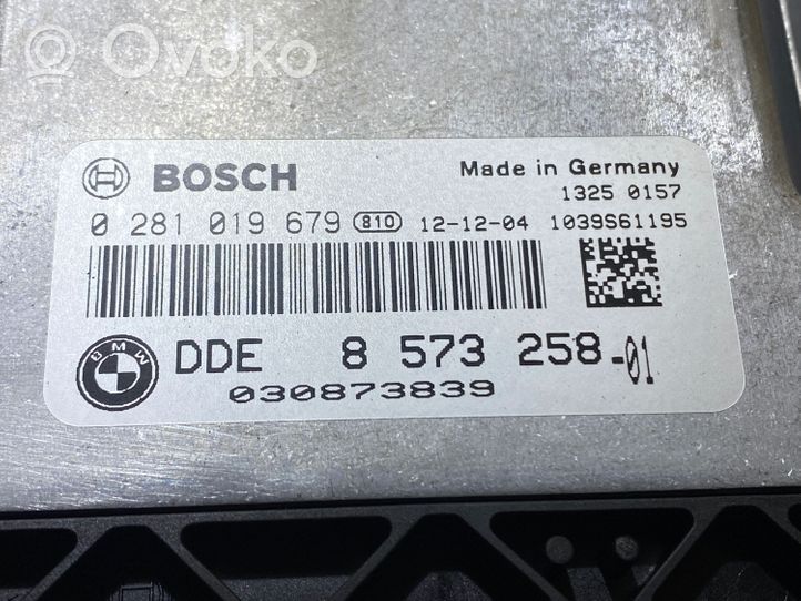BMW 3 F30 F35 F31 Moottorin ohjainlaite/moduuli 8573258
