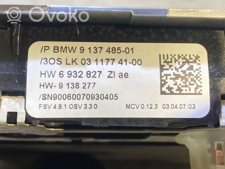 BMW 1 E81 E87 Przycisk / Włącznik oświetlenia wnętrza kabiny 913748501