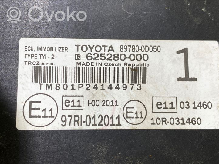 Toyota Yaris Moduł / Sterownik immobilizera 897800D050