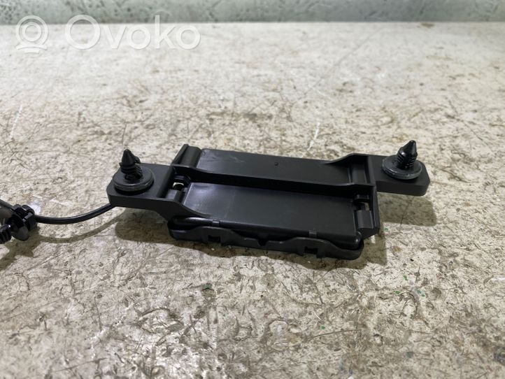 Dodge Challenger Unidad de control de la antena P68186558AB